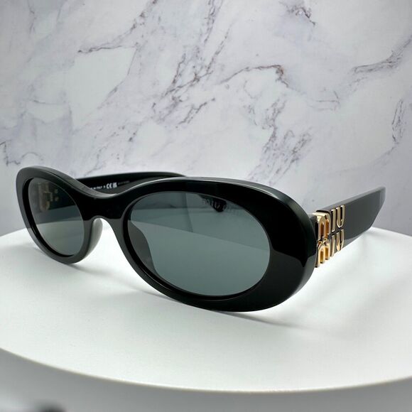 New MIU MIU Sunglasses - Picture 15 of 16